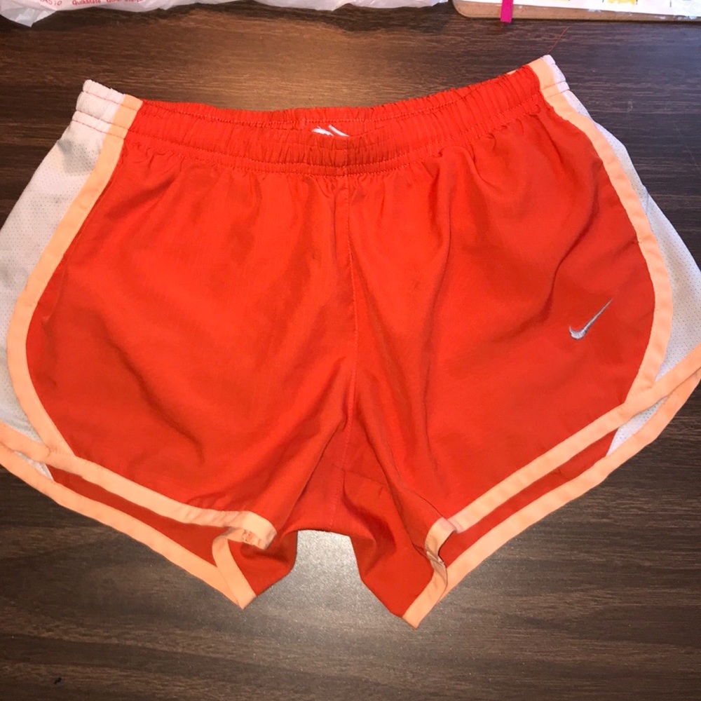 Nike Shorts dri-fit🧡💛